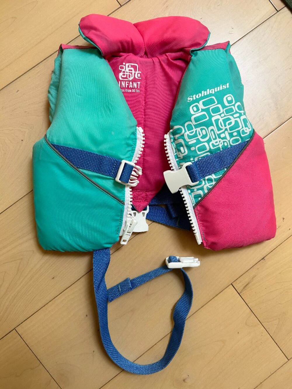 Stohlquist Child Life Vest - less than 30 lbs